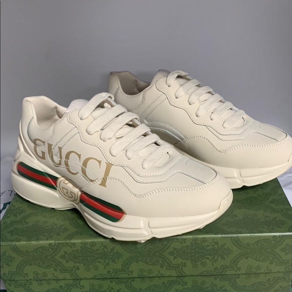 Gucci Cream Sneakers - Picture 1 of 5